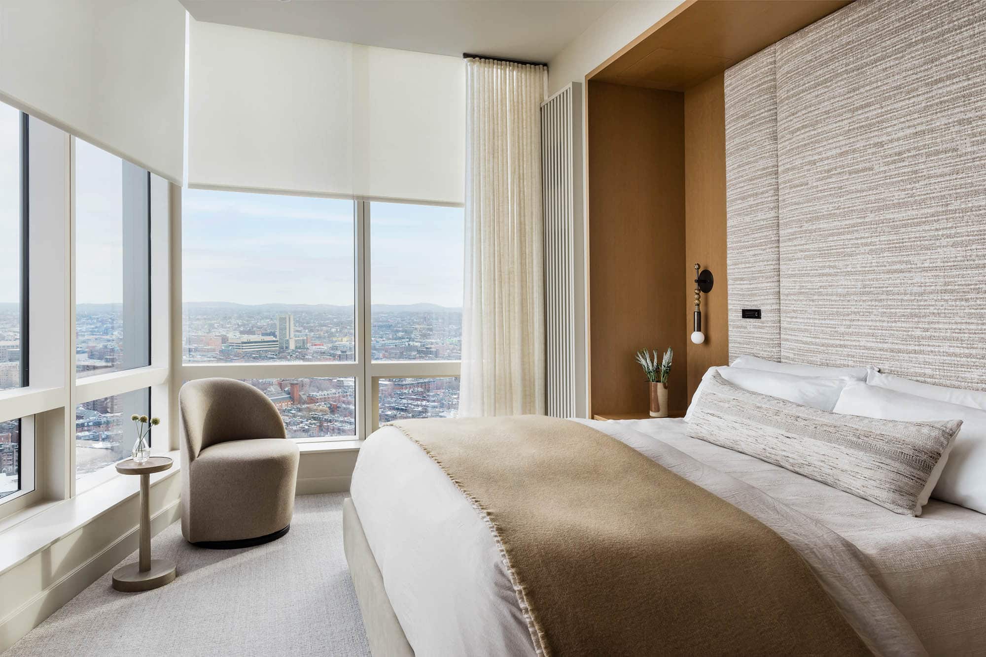 JoyelleWest_250225_011